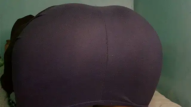 Thickprincess: διαδικτυακό σόου στην κάμερα