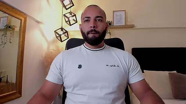 عرض كام Chris_Varden