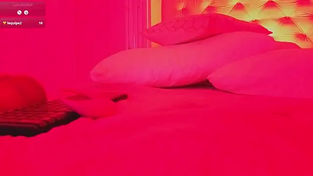 Czat XXX na żywo – caro_lovings