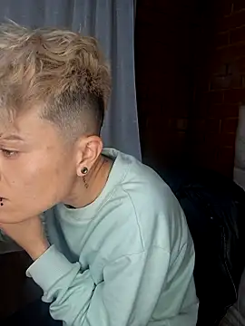 Megan-r – Live XXX-chat