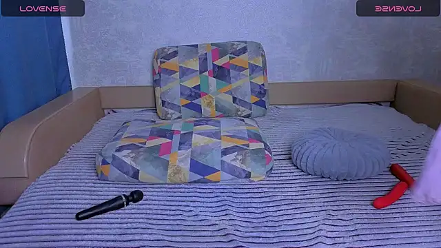 LucieHells Pertunjukan Webcam