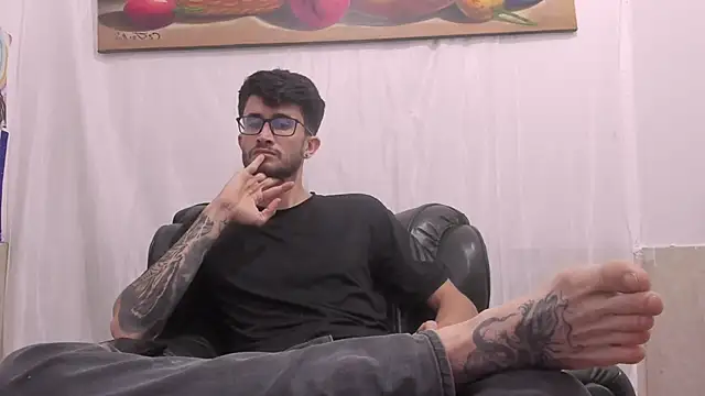 Онлайн чат XXX Loggan_donnelly