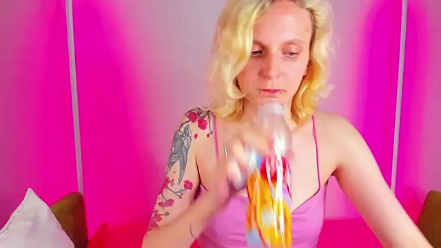 LikiLips Live XXX-Chat