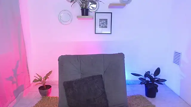 Czat XXX na żywo – dante_18cm_