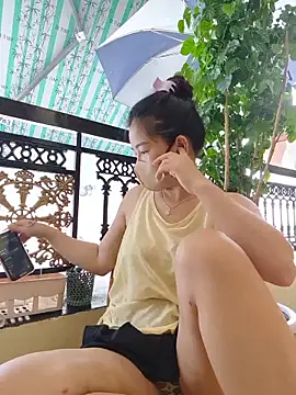 lyna_bl 现场XXX聊天