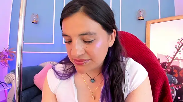 Chat +18 de TaraTaylorr ao vivo