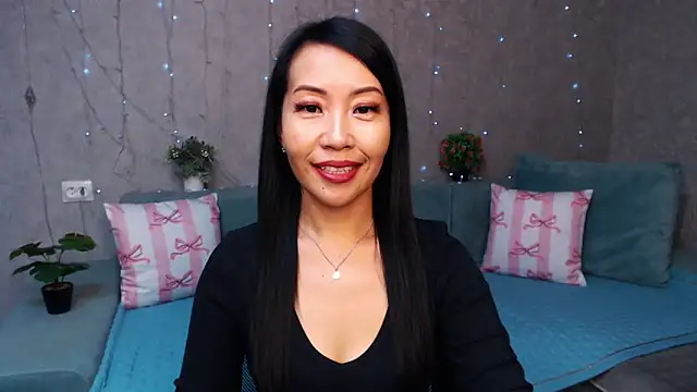 LiaPak – live chatrum