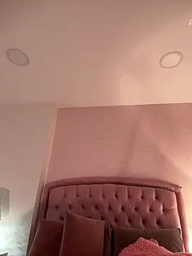 Bella__Wood 现场XXX聊天