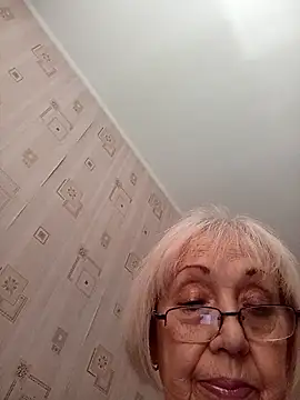 Chat +18 de Anatolia5961 ao vivo