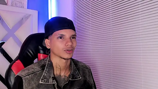 kai_storm77 Live XXX Chat