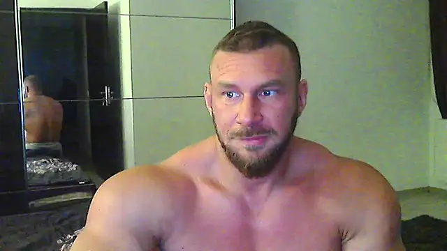 muscularkevin Webcam show