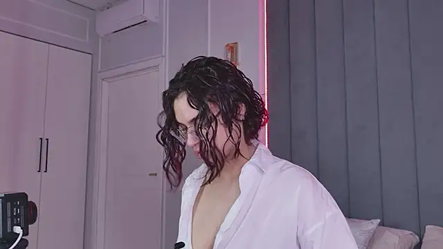 VioletAsh Show Webcam