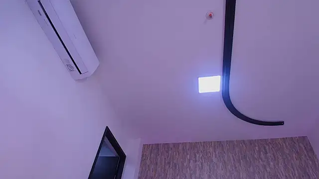 Živý XXX chat raven_lilith_