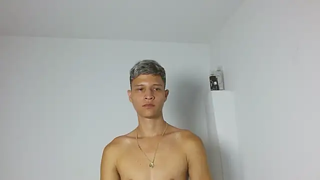 Twinkcock22 Live XXX-Chat