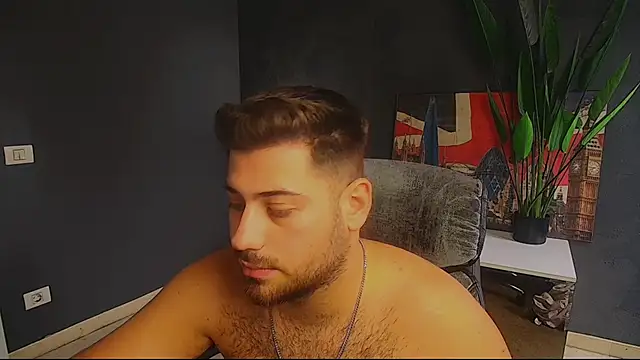 DaxGreer Adlı Modelin Canlı XXX Sohbeti