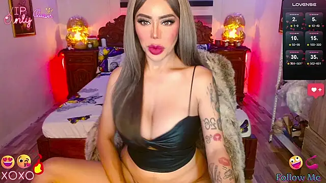 Chat XXX Live _QueenGoddess_