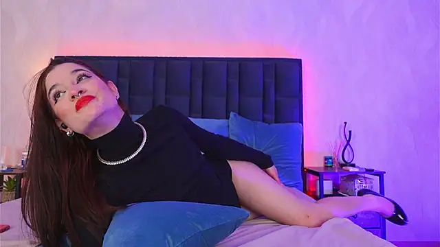 LucyFlame's Live XXX Chat
