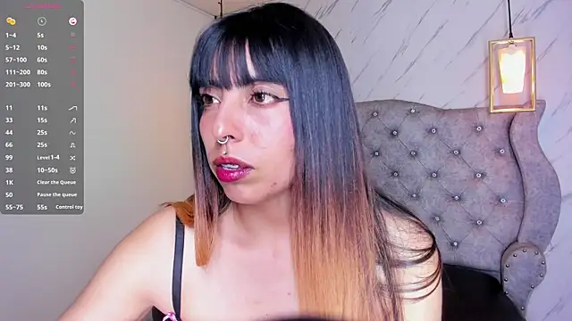Chat +18 de Alice_Laurentt ao vivo