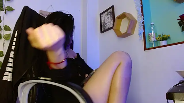 XXX chat uživo modela Jennal-Guerrero