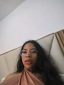 KATALINA_SANTANA_'s Live XXX Chat