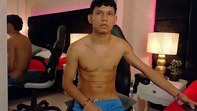 ThiagoFerrer_'s Live XXX Chat