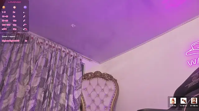 Chat XXX en directo de ZURY_TAY
