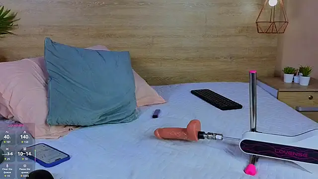 Elianmoon élő XXX-chatje