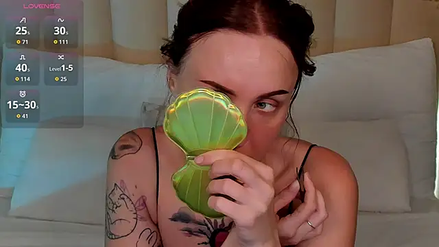 LianaFord's Live XXX Chat