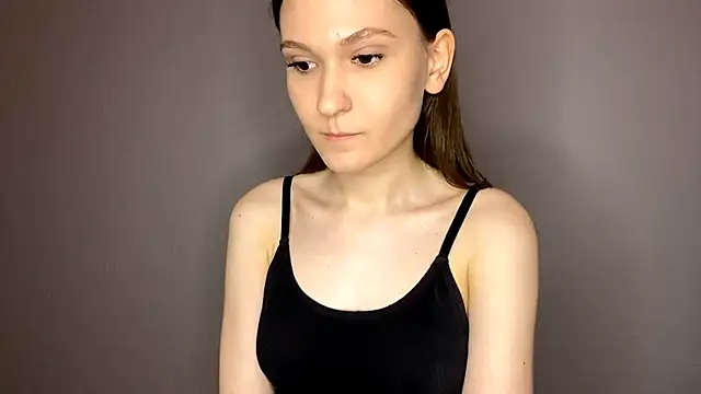 Chat +18 de AlmetaHafley ao vivo