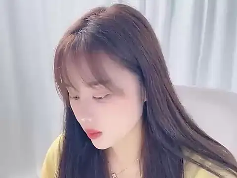 Qingqing19 即時 XXX 聊天