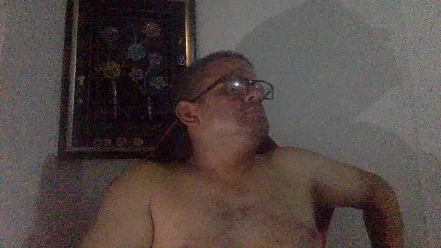 Katracho6969 即時 XXX 聊天
