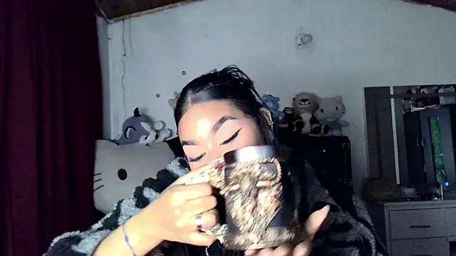 lyam_ebony_'s Live XXX Chat
