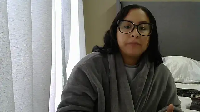 Chat +18 de SweetShailynn ao vivo