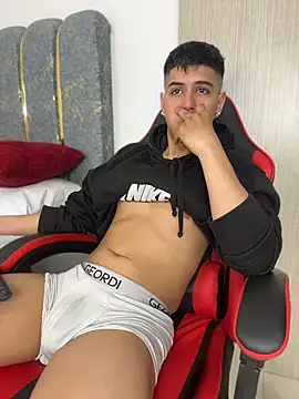 Angel_khouri_ Webcam-Show