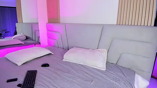 XXX chat uživo modela Miss_Loise