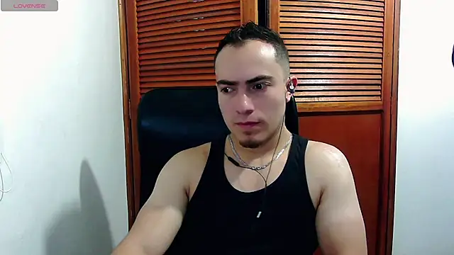 TouchDaddy4's Webcam Show