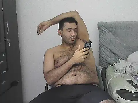 IronSideBear webkamerás műsora