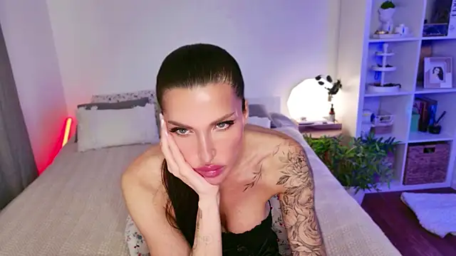 Czat XXX na żywo – Sasha_Miro