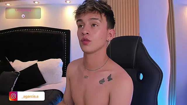 LiamWildx20 Adlı Modelin Web Kamerası Şovu