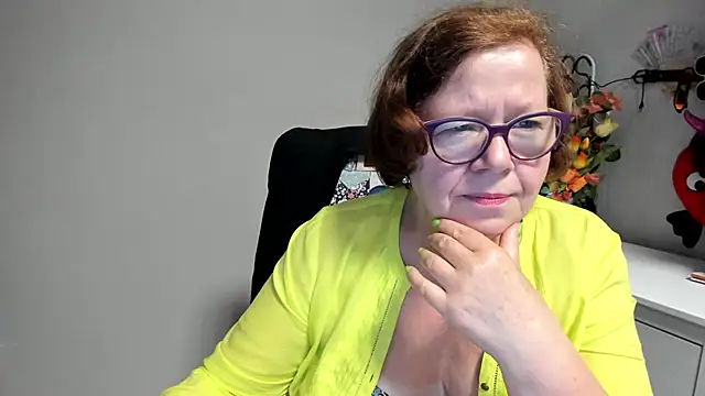 Adelewildx: απευθείας συνομιλία ΧΧΧ