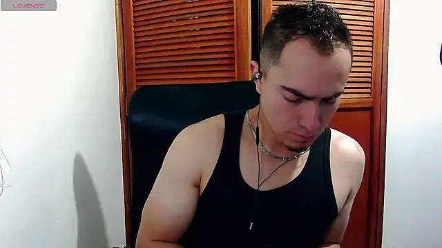 TouchDaddy4 Live XXX-Chat