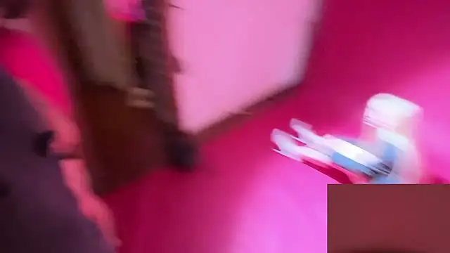 pnkprdctns 라이브 XXX 채팅