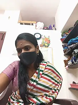 Tamil_Yalini12 live XXX chat