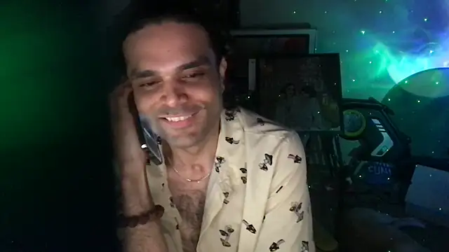 KungFuPanda001's Live XXX Chat