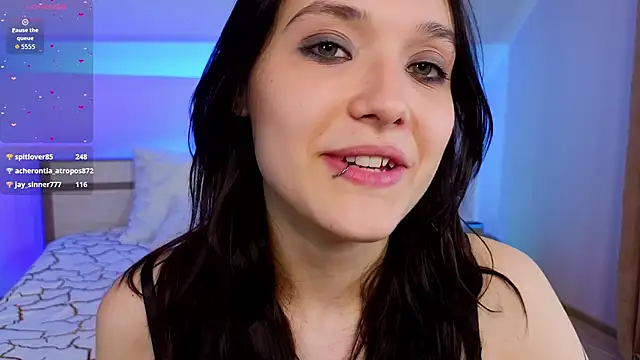 DarcyBlackwood élő XXX-chatje