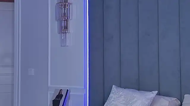دردشة VioletAsh الجنسية المباشرة