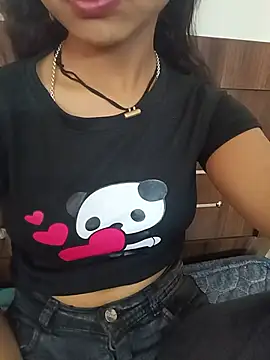 ritika_gupta02's Live XXX Chat