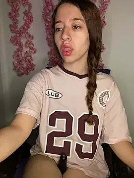 -rosi élő XXX-chatje