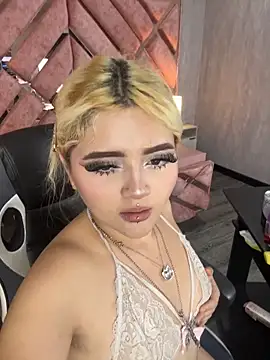 lya_nekko_のライブXXXチャット