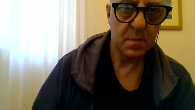 ANONIMO7735 Show Webcam